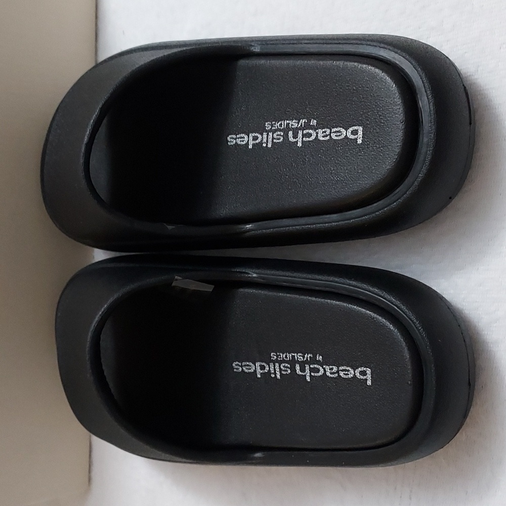 J Slides Beach Slides - image 3